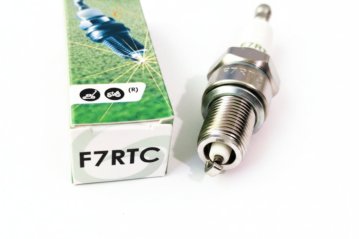 Grimsholm F7RTC Zündkerze in Karton Verpackung Deatailansicht